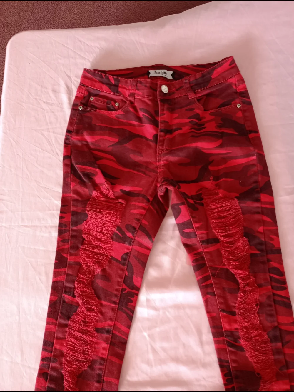 Blue Topic Red Camo Jeans Sz. 7/8 Distressed Women's